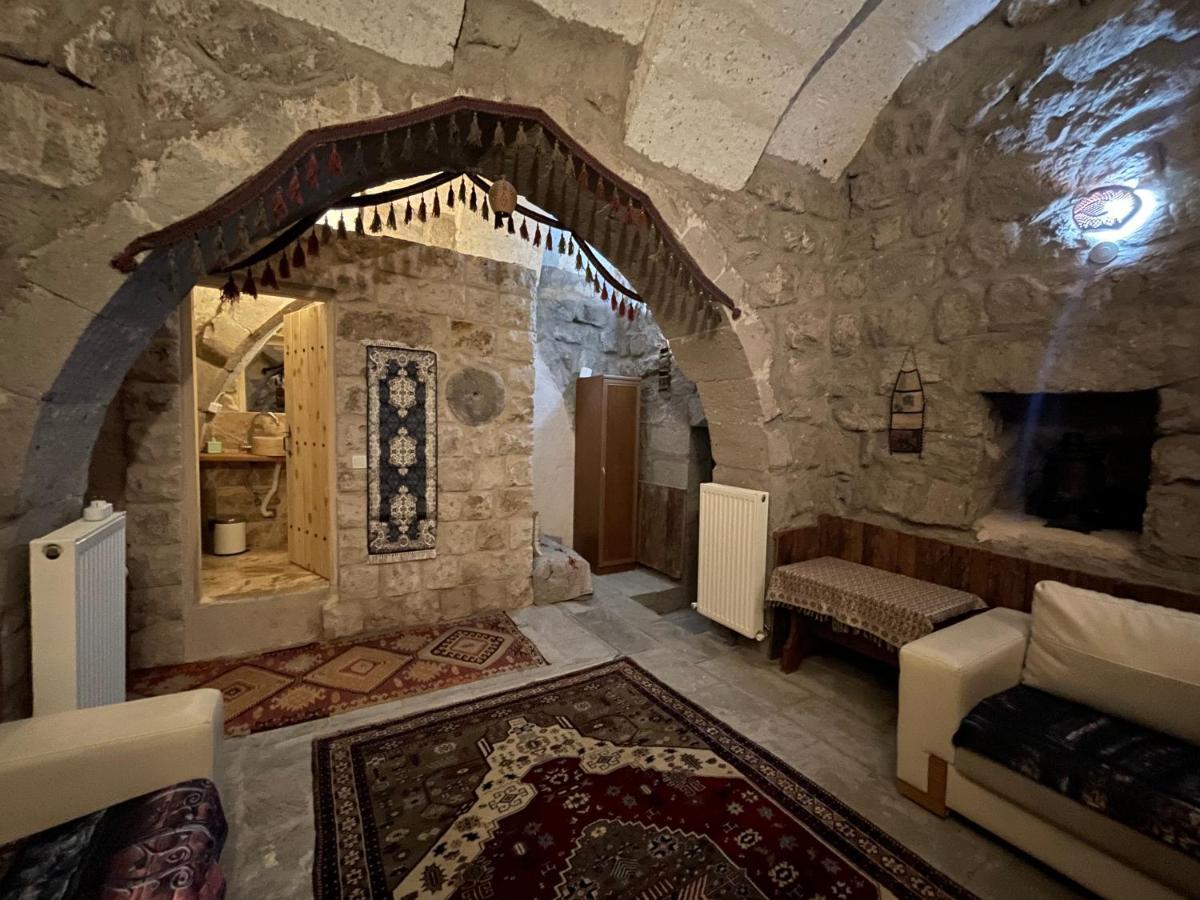 Hotel Anatolia Raymonde Cave House Uchisar Exterior foto